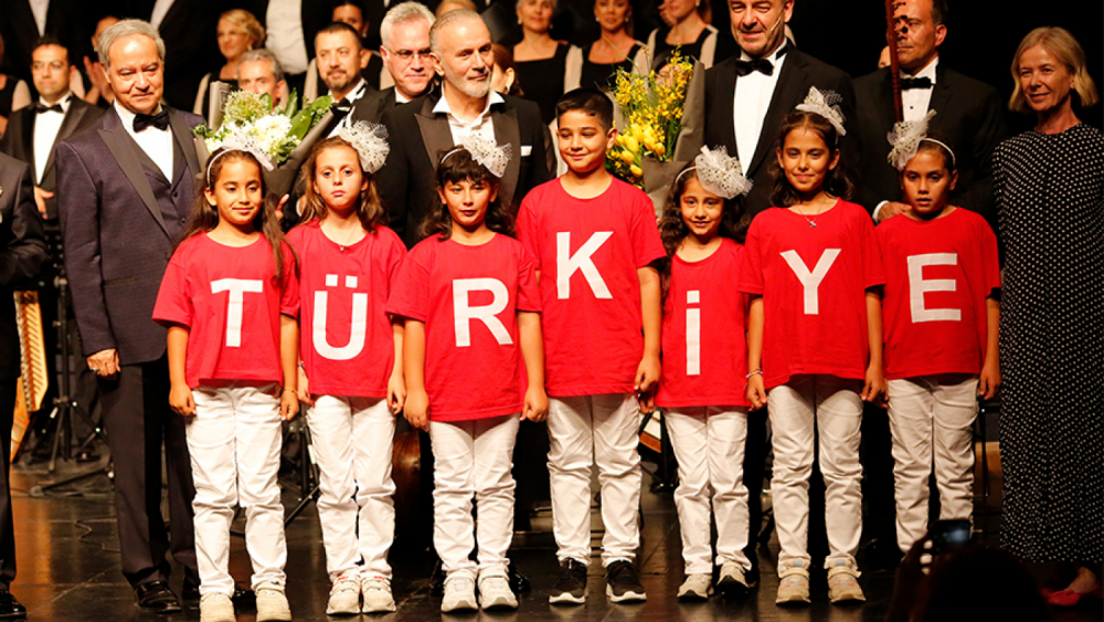 İstanbul’da Sanat Dolu Bir Gece Yaşandı