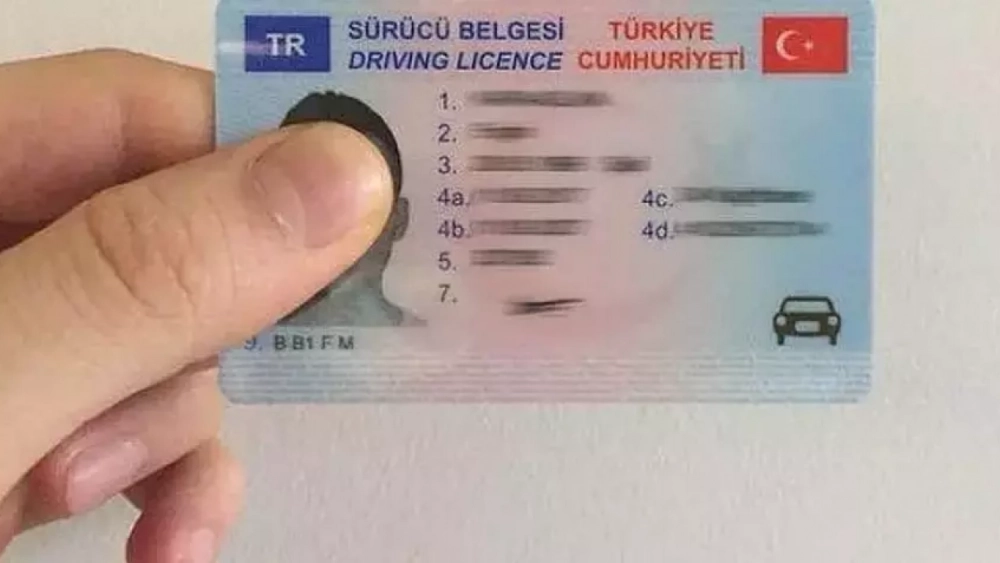 Eski tip sürücü belgelerinin yenilenme süresi uzatıldı